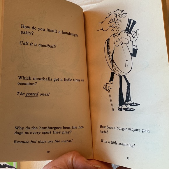 ⭐️2/$12⭐️Joke books reading level z - Picture 6 of 7